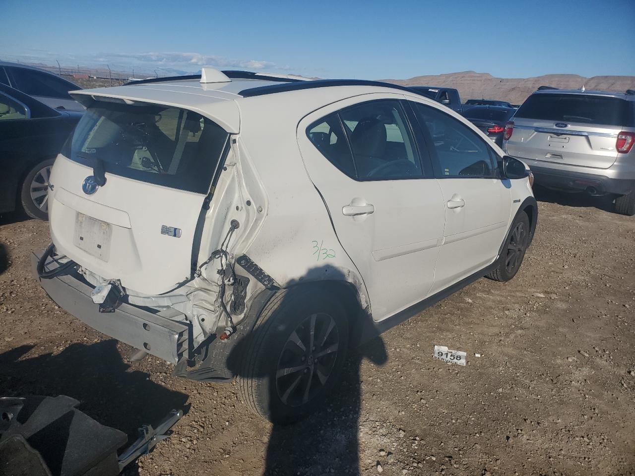 2018 TOYOTA PRIUS C - Image 3