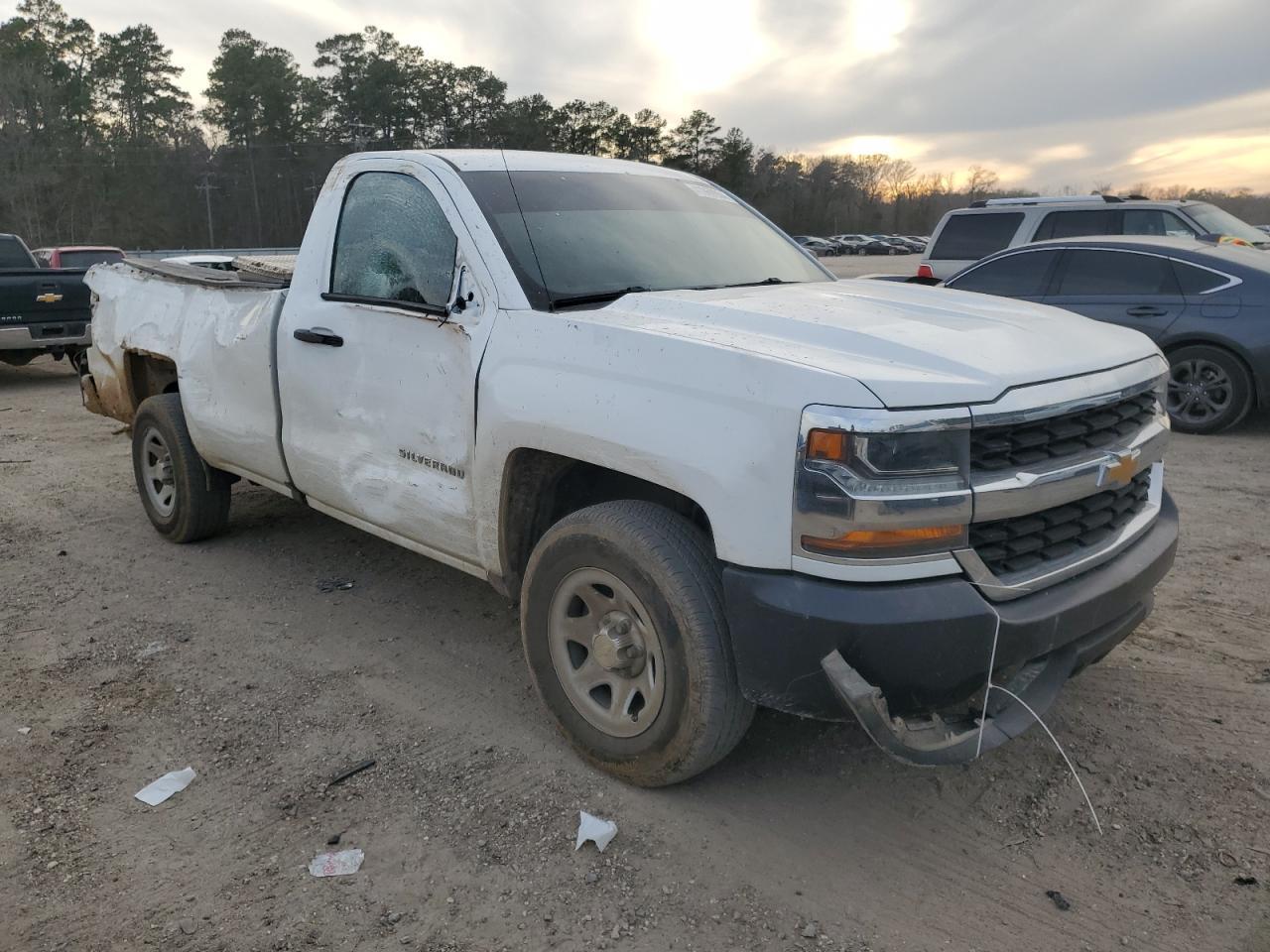 2018 CHEVROLET SILVERADO - Image 4