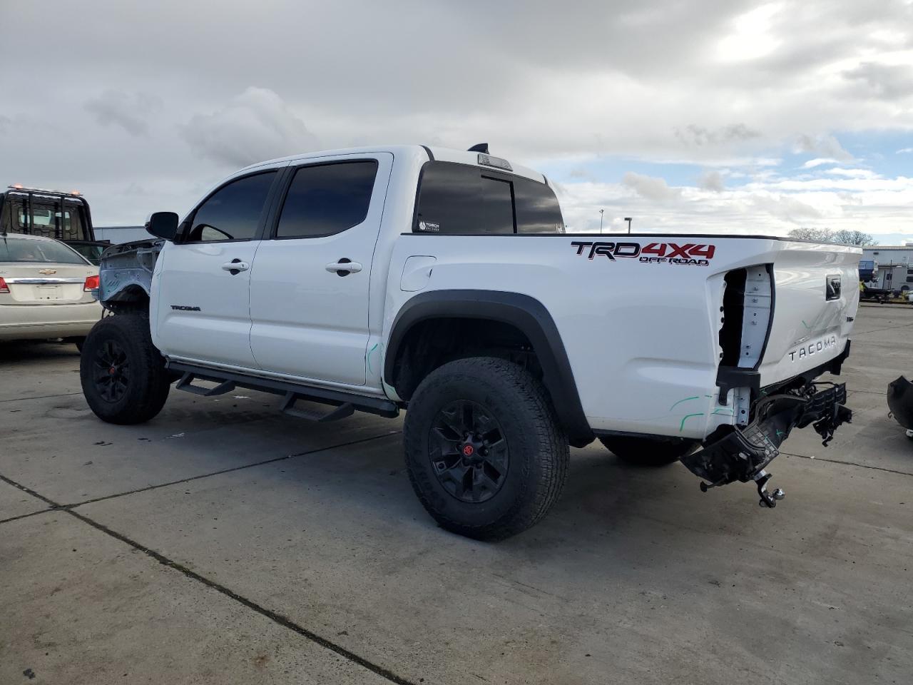 2023 TOYOTA TACOMA DOU - Фото 2
