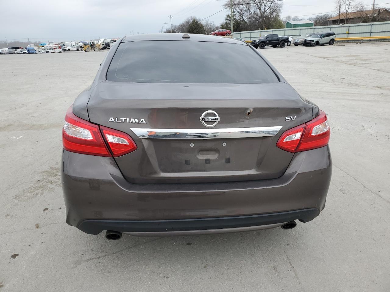 2017 NISSAN ALTIMA 2.5 - Image 6