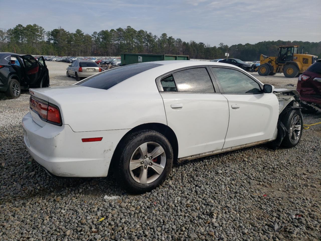 2014 DODGE CHARGER SE - Image 3