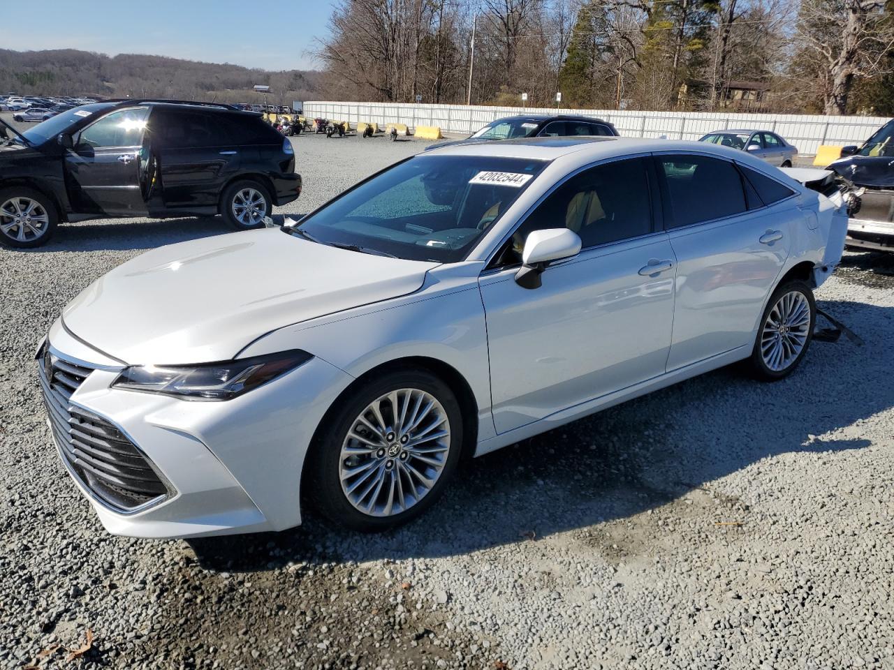 2020 TOYOTA AVALON LIM car image