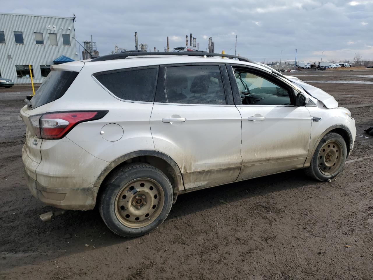 2017 FORD ESCAPE SE - Фото 3