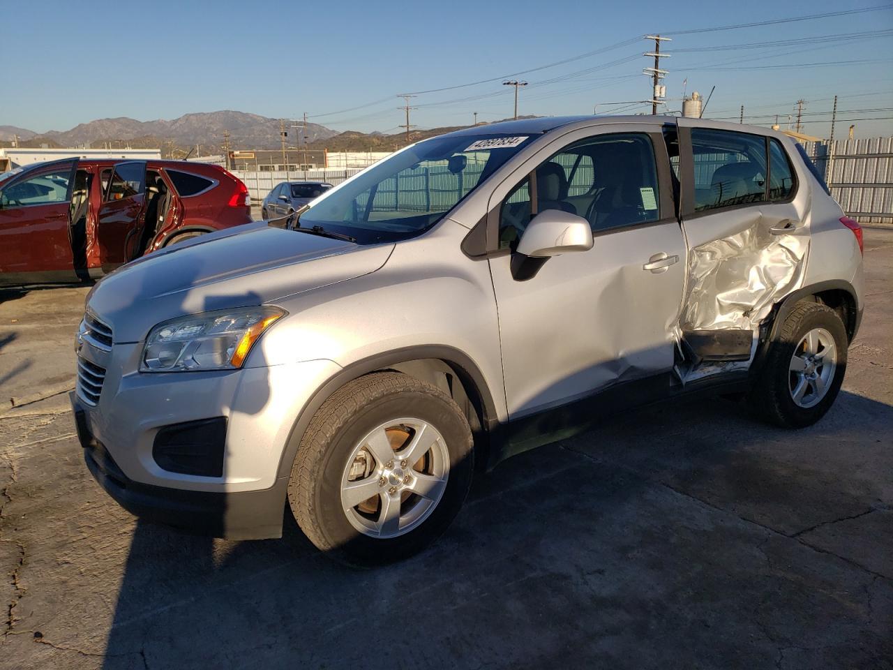 2016 CHEVROLET TRAX LS car image