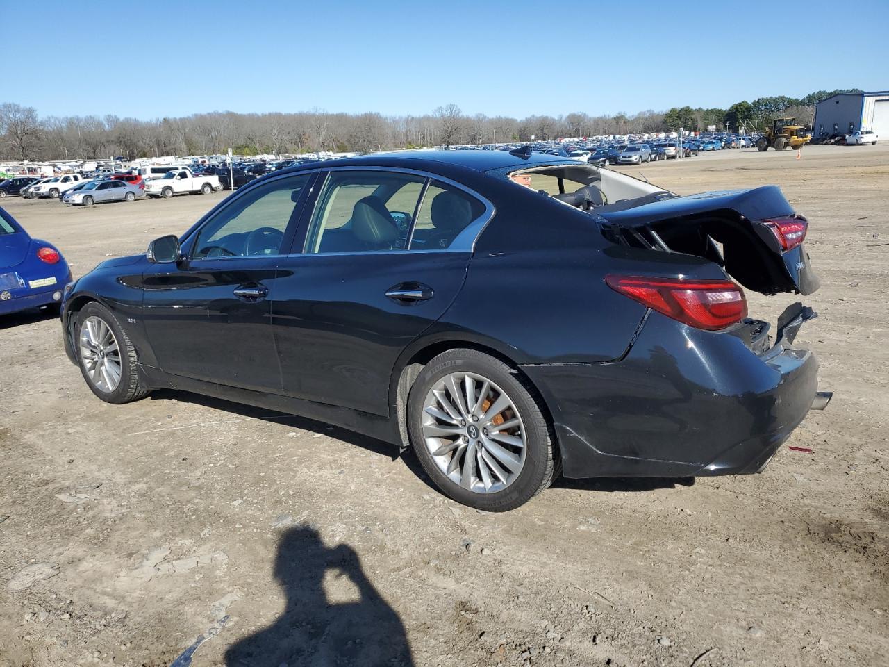 2018 INFINITI Q50 LUXE - Фото 2