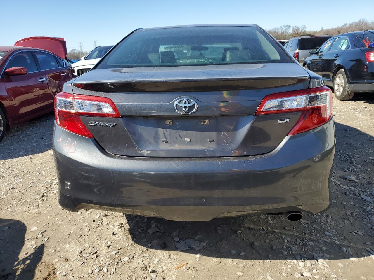 2014 TOYOTA CAMRY L - Фото 6