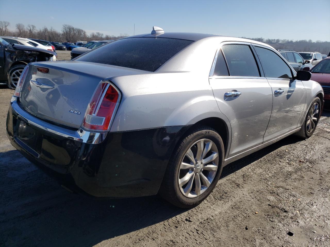 2018 CHRYSLER 300 LIMITE - Image 3
