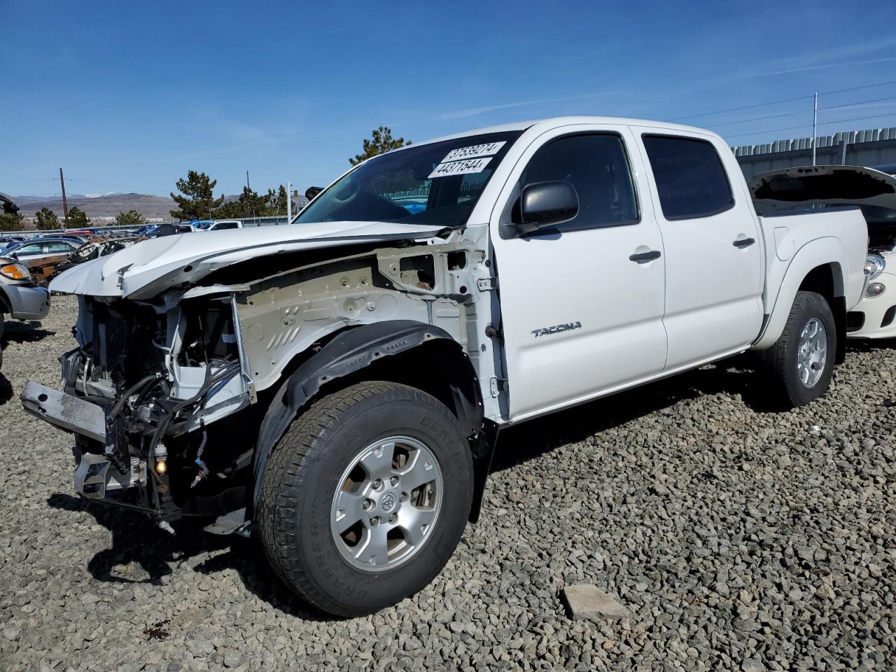 2011 TOYOTA TACOMA DOU