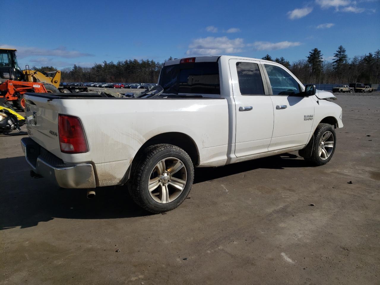 2014 RAM 1500 SLT - Image 3