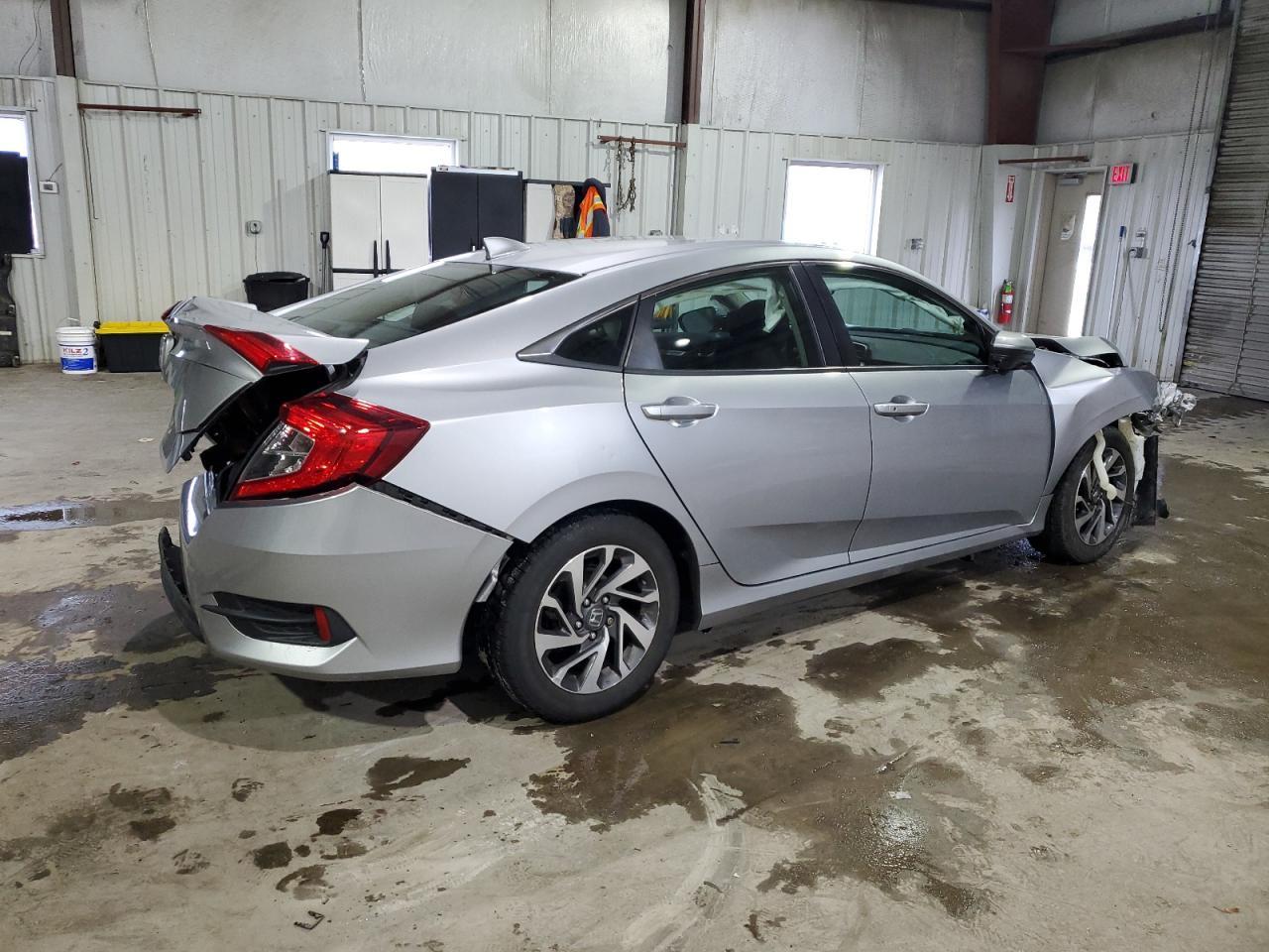 2018 HONDA CIVIC EX - Image 3