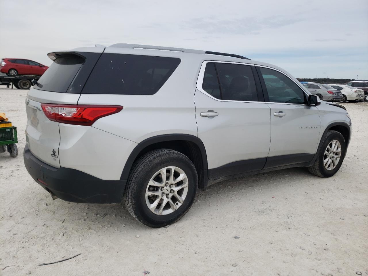 2018 CHEVROLET TRAVERSE L - Image 3