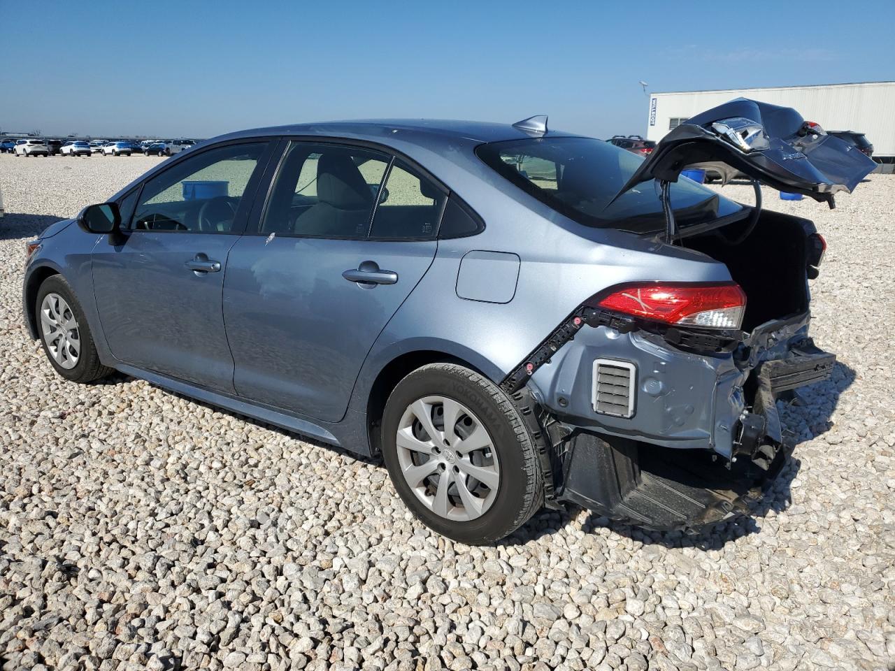 2022 TOYOTA COROLLA LE - Фото 2