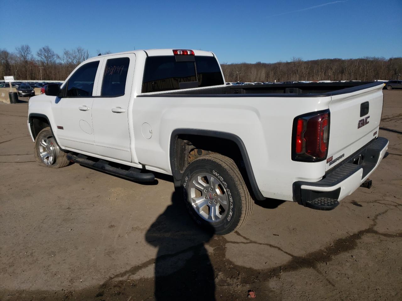 2017 GMC SIERRA K15 - Фото 2