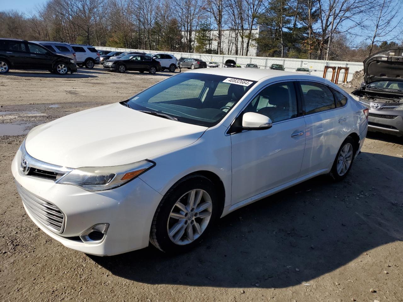 2015 TOYOTA AVALON XLE