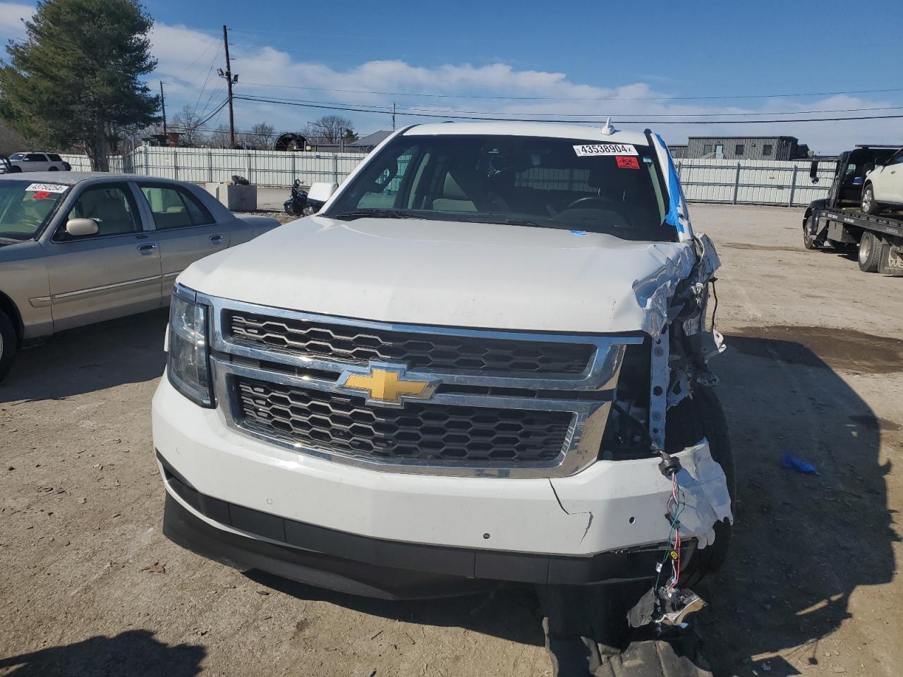 2017 CHEVROLET TAHOE K150 - Фото 5