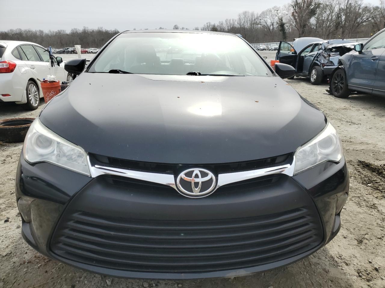 2017 TOYOTA CAMRY LE - Image 5