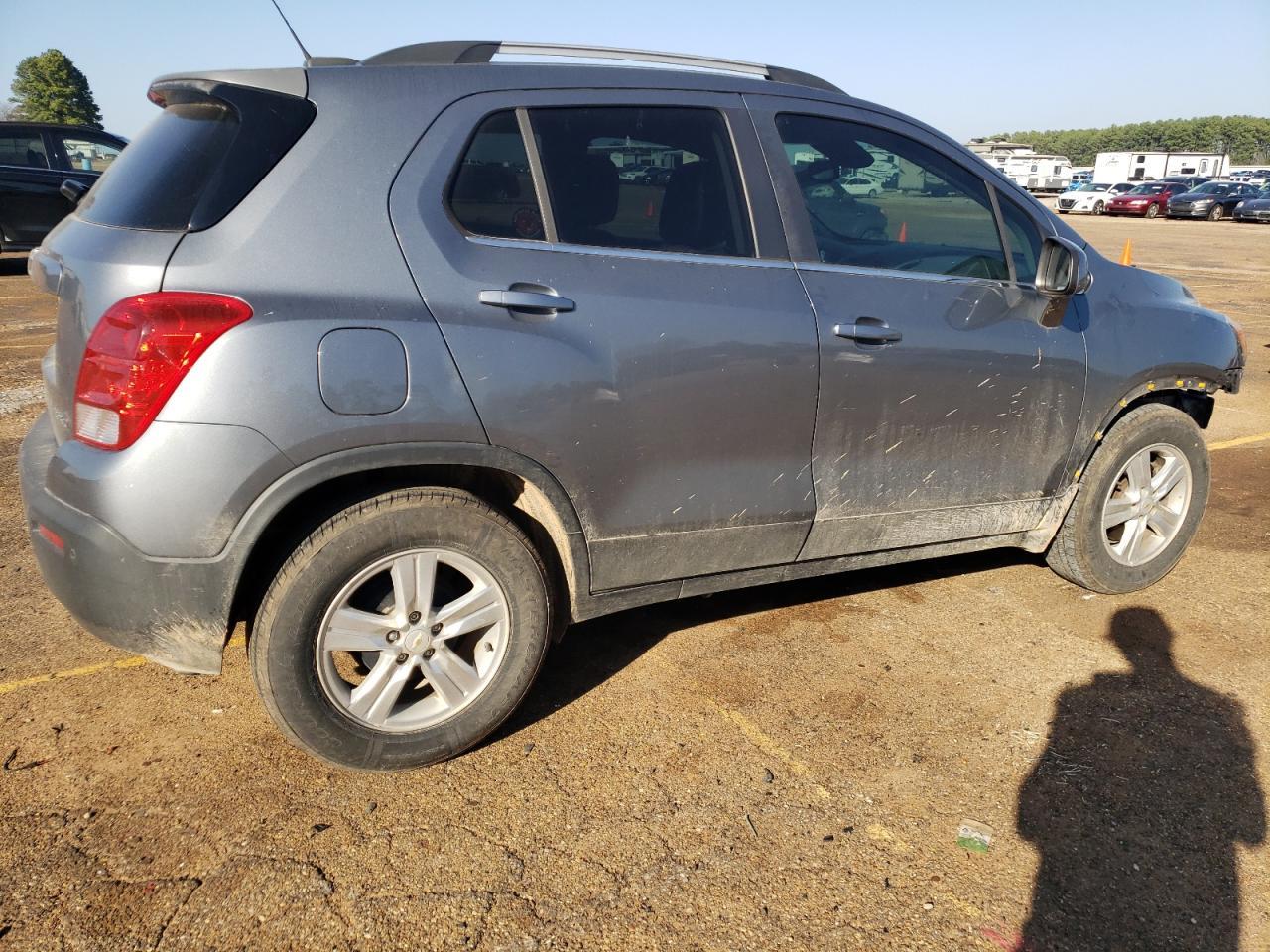 2015 CHEVROLET TRAX 1LT - Image 3