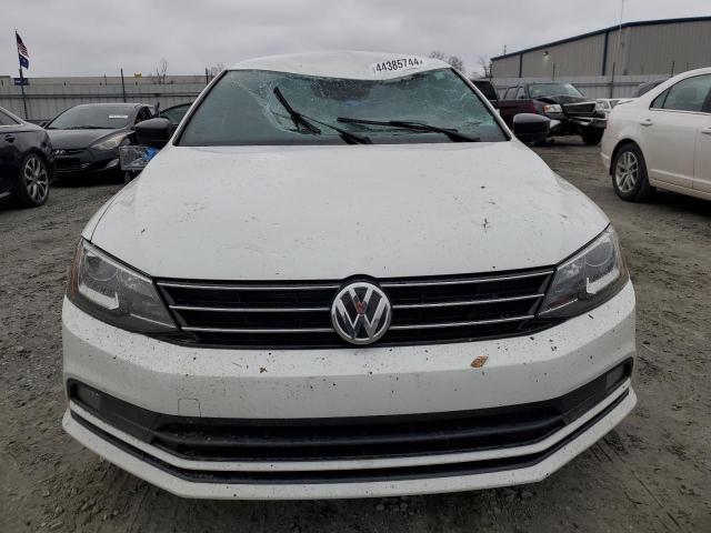 2016 Volkswagen Jetta Sport - Image 5