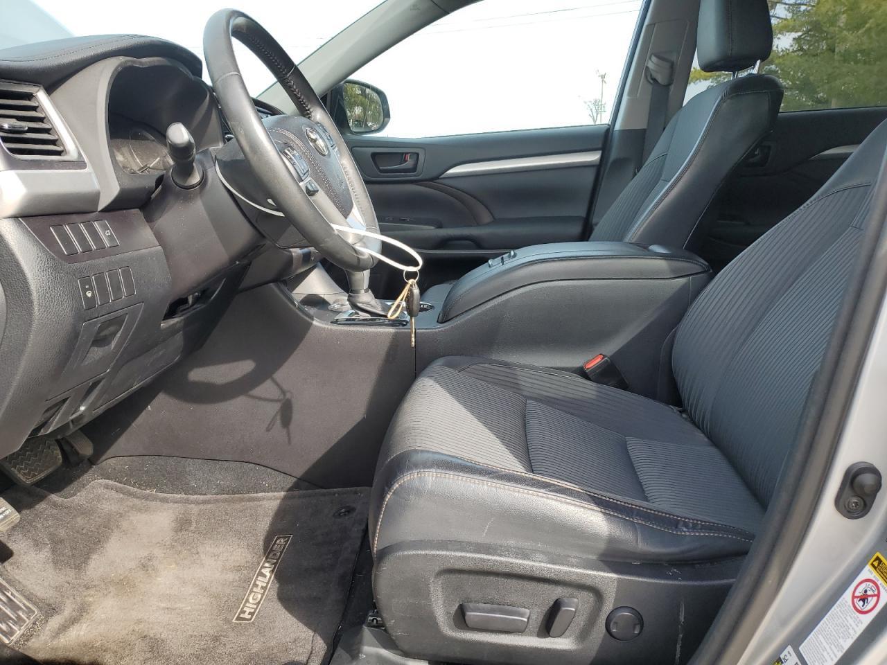 2015 TOYOTA HIGHLANDER - Фото 7