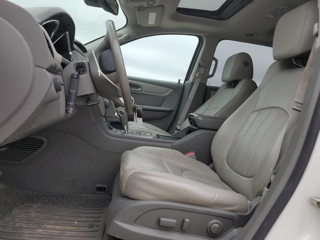2015 CHEVROLET TRAVERSE L - Image 7