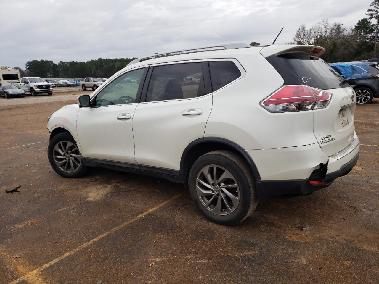2015 NISSAN ROGUE S - Image 2