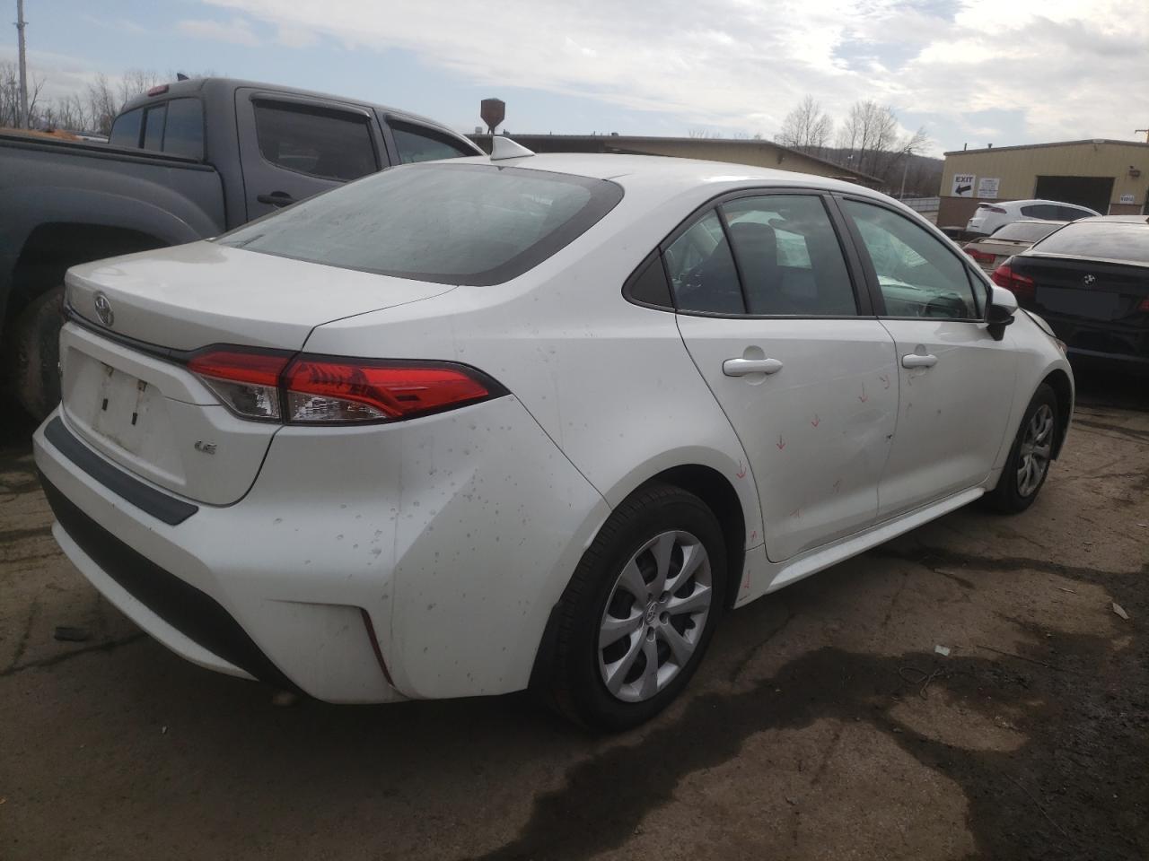 2020 TOYOTA COROLLA LE - Фото 3