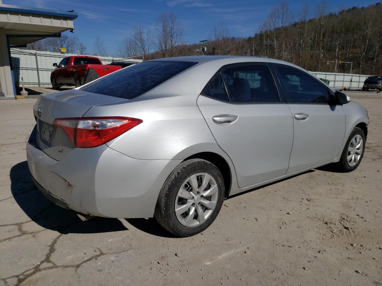 2015 TOYOTA COROLLA L - Фото 3