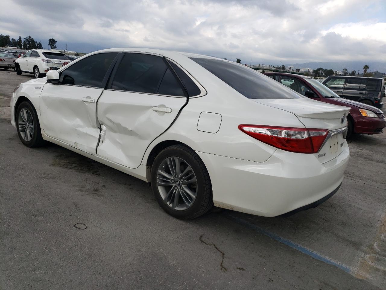 2017 TOYOTA CAMRY HYBR - Image 2