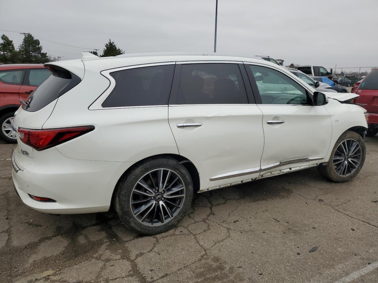 2016 INFINITI QX60 - Фото 3