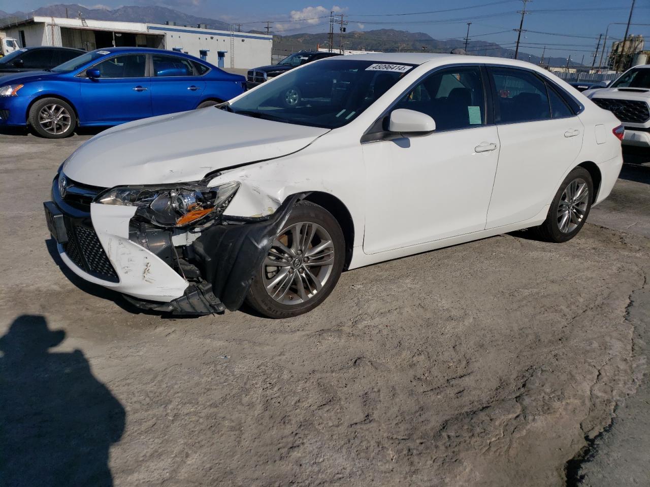 2016 TOYOTA CAMRY LE