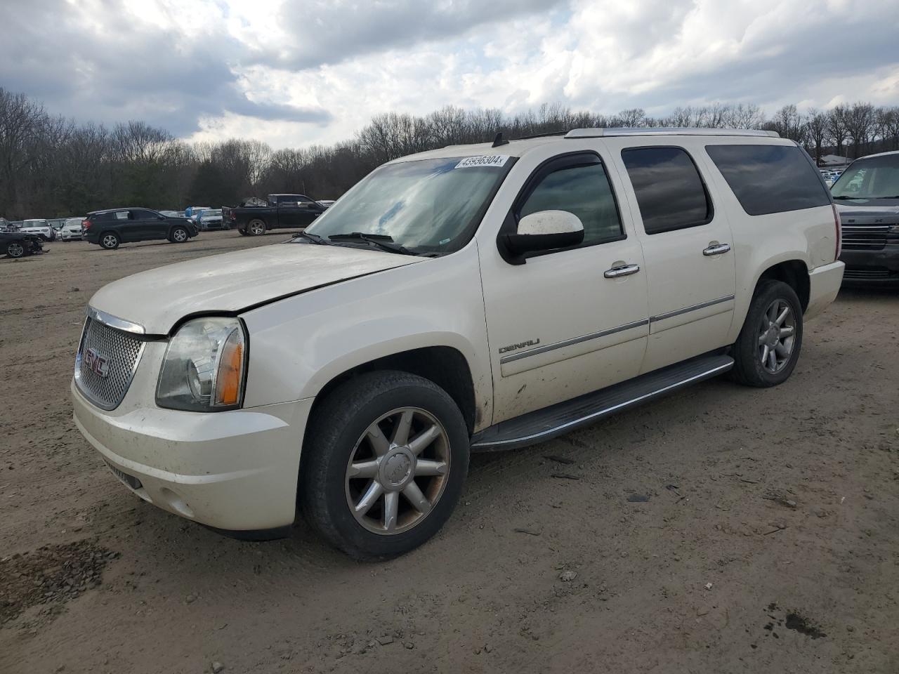 2013 GMC YUKON XL D car image