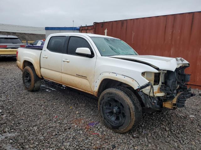 2016 Toyota Tacoma Double Cab - Image 4