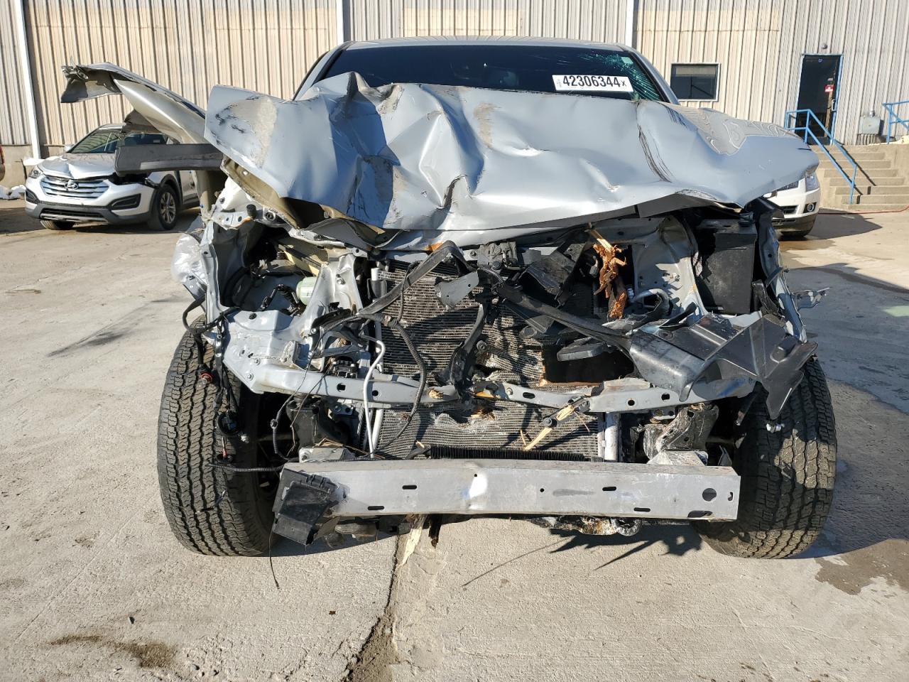 2019 TOYOTA TACOMA DOU - Фото 5