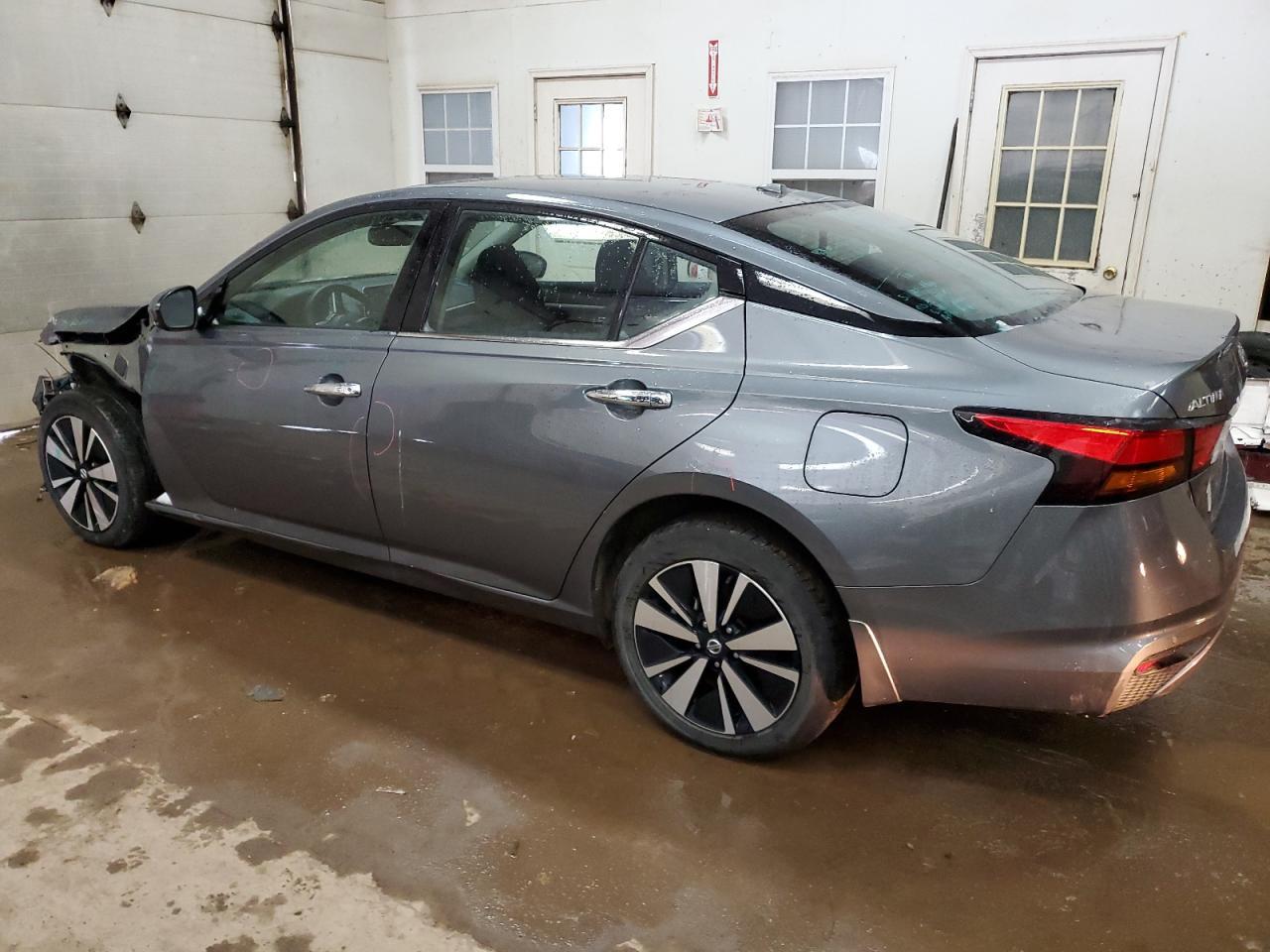 2020 NISSAN ALTIMA SV - Фото 2