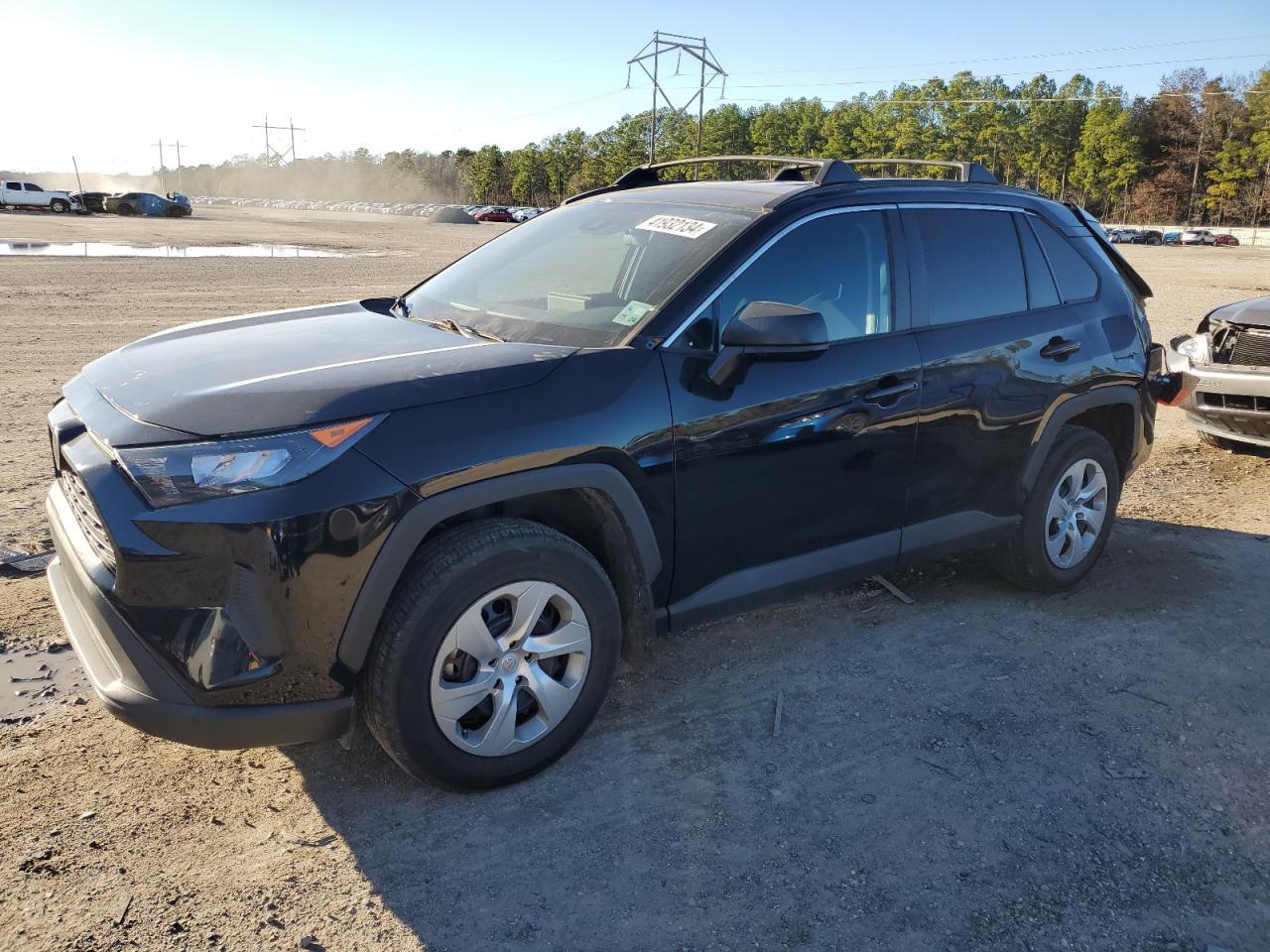 2021 TOYOTA RAV4 LE car image