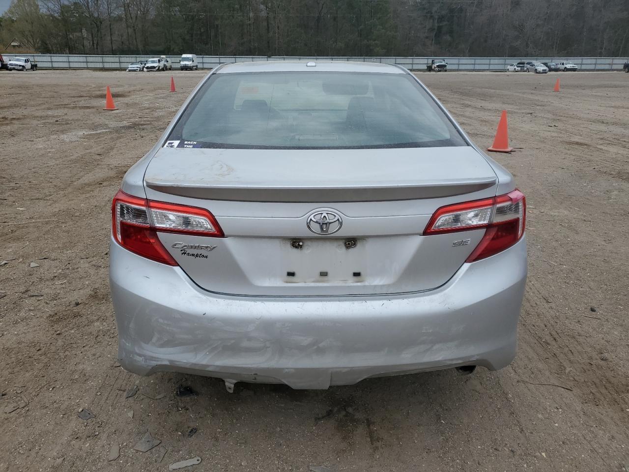 2012 TOYOTA CAMRY BASE - Фото 6