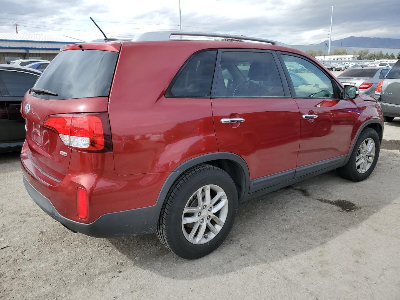 2014 KIA SORENTO LX - Фото 3