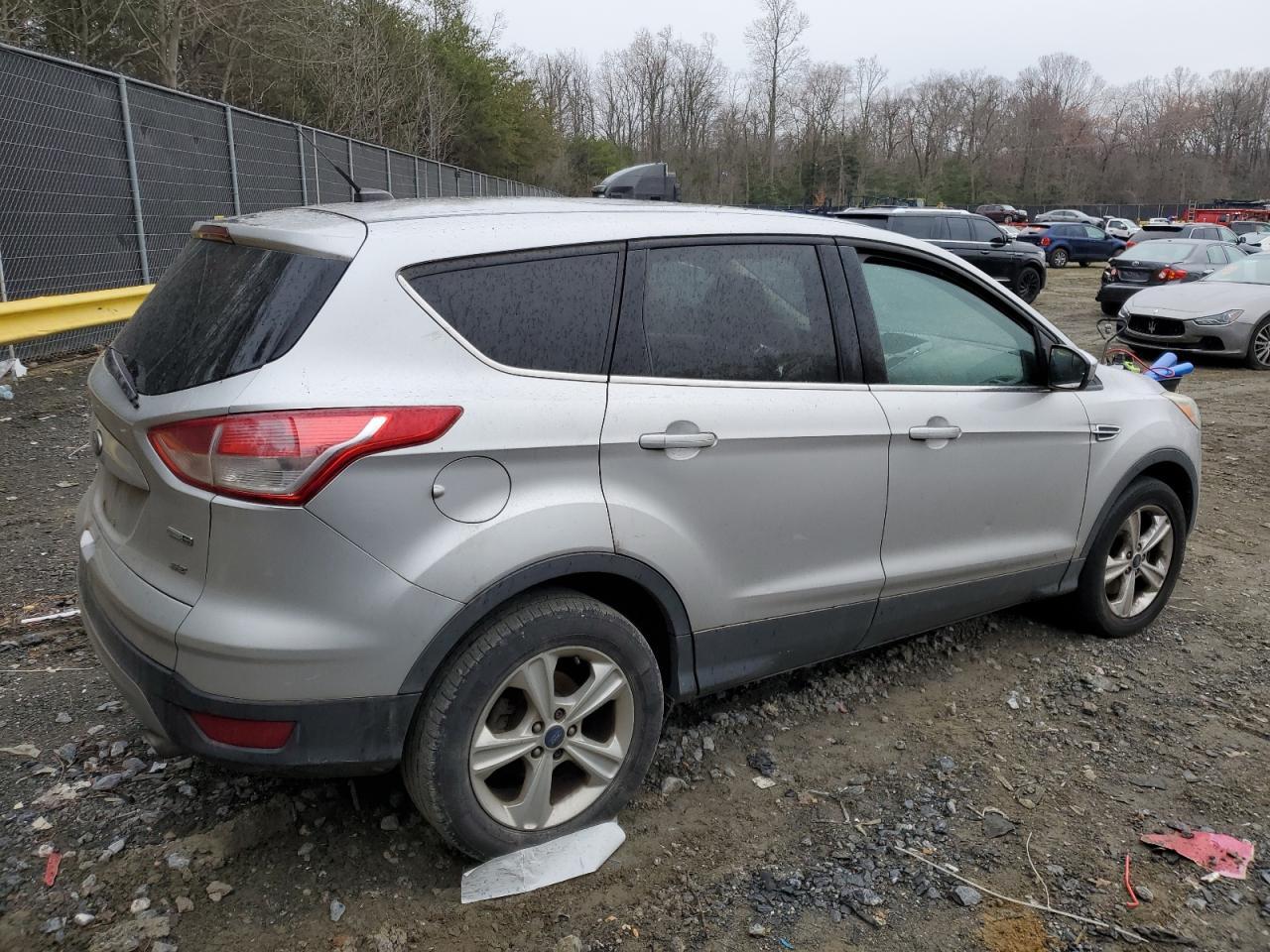 2015 FORD ESCAPE SE - Image 3