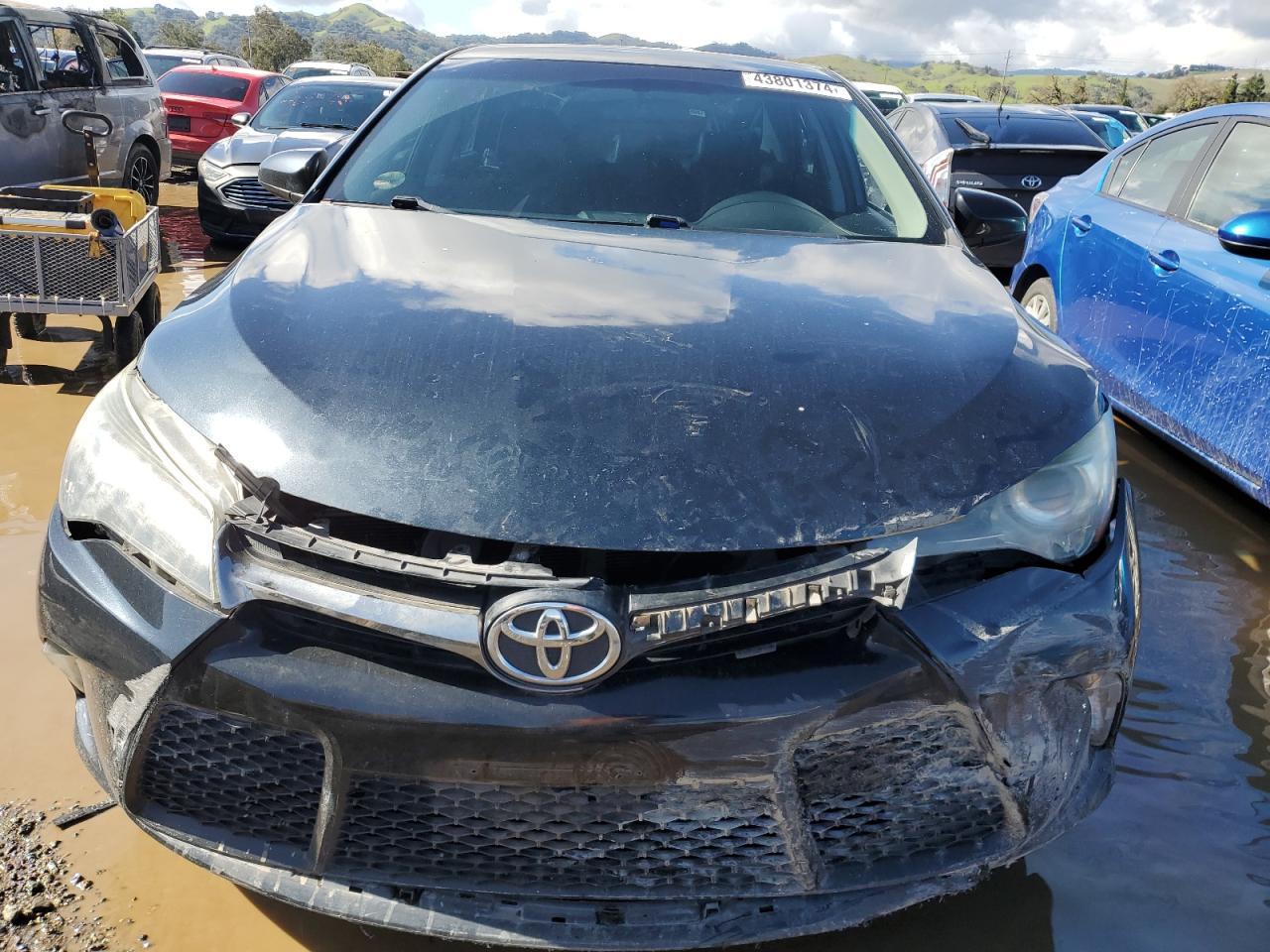 2015 TOYOTA CAMRY LE - Фото 5
