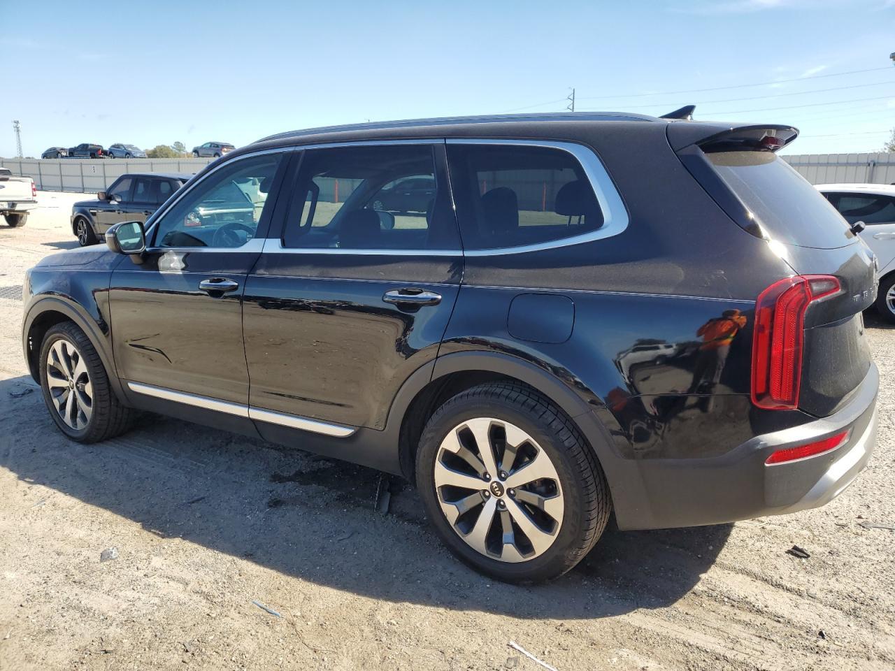 2020 KIA TELLURIDE - Фото 2