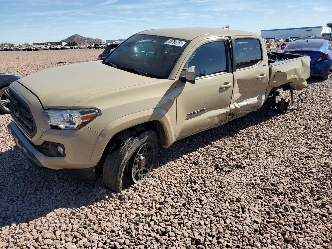 2017 TOYOTA TACOMA DOU