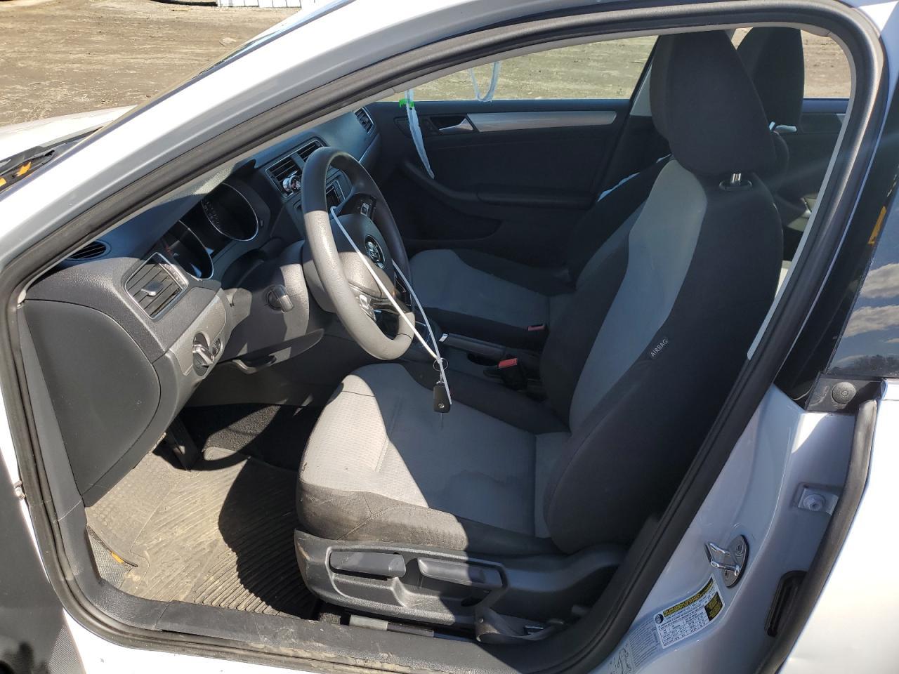 2017 VOLKSWAGEN JETTA S - Image 7
