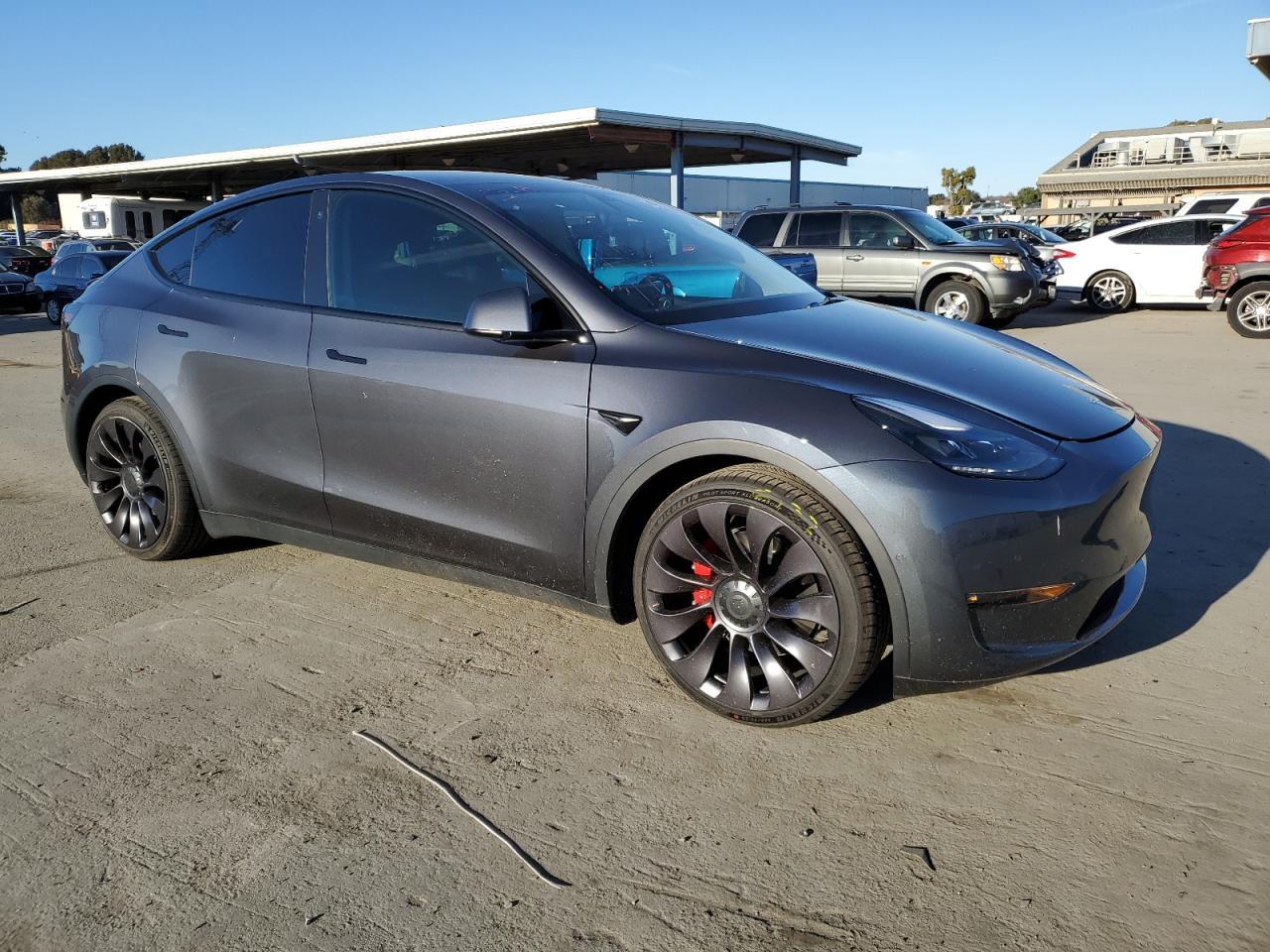 2022 TESLA MODEL Y - Image 4