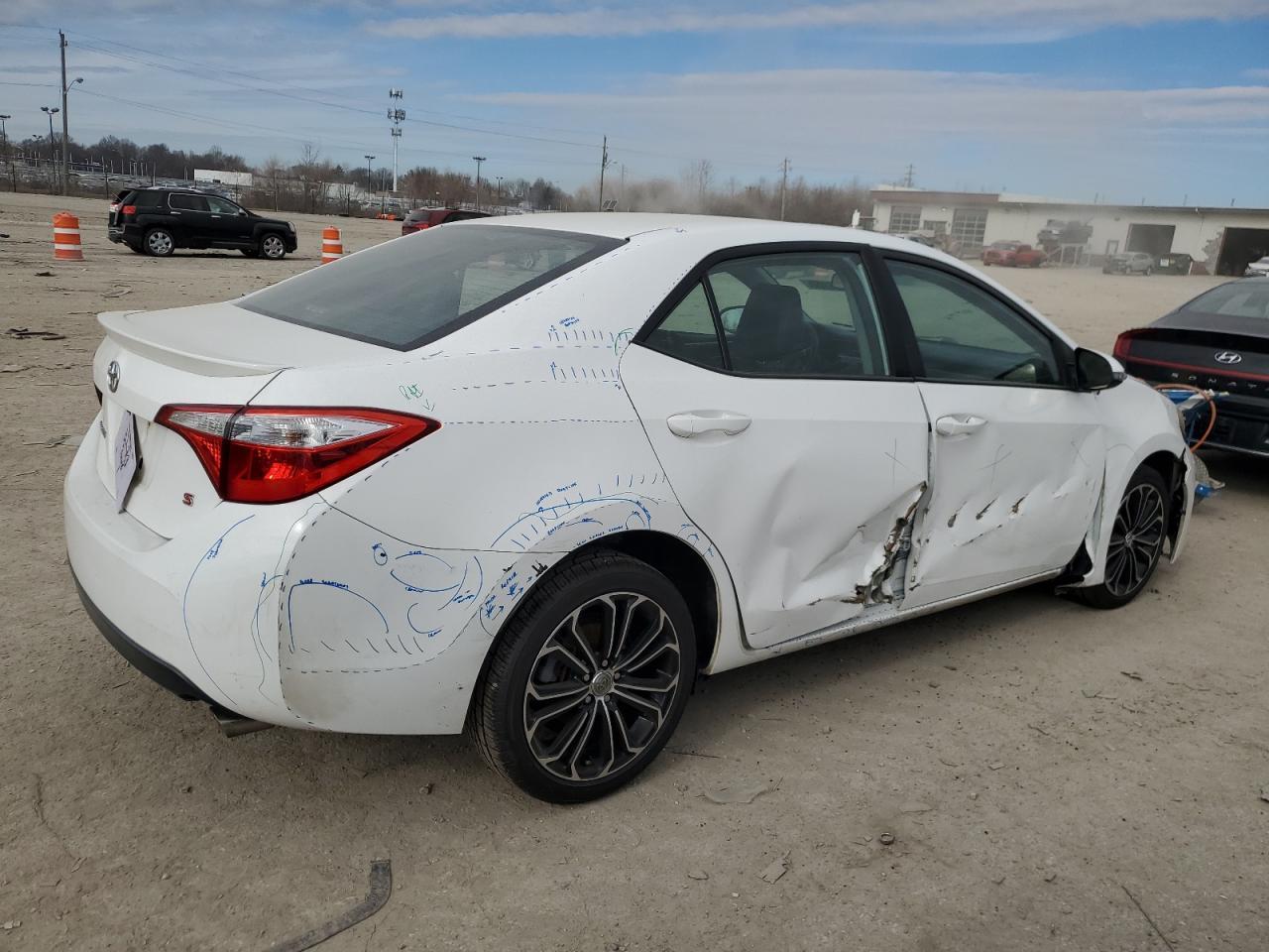 2014 TOYOTA COROLLA L - Image 3
