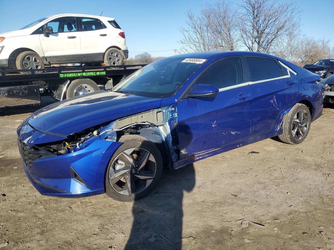 2023 HYUNDAI ELANTRA SE
