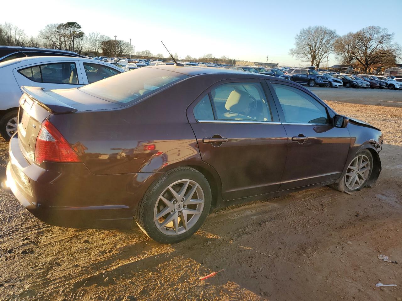 2012 FORD FUSION SE - Image 3