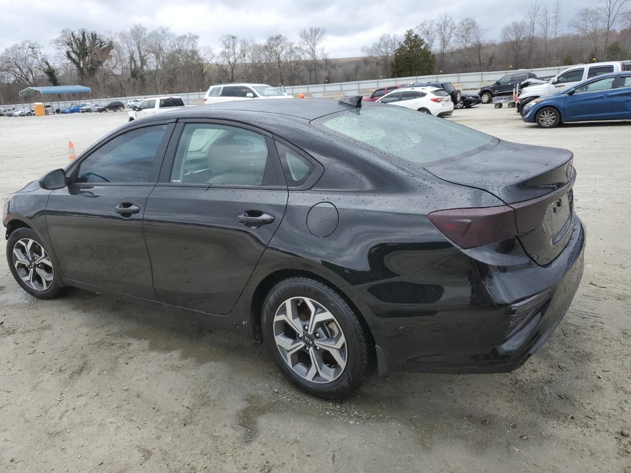 2021 KIA FORTE FE - Фото 2