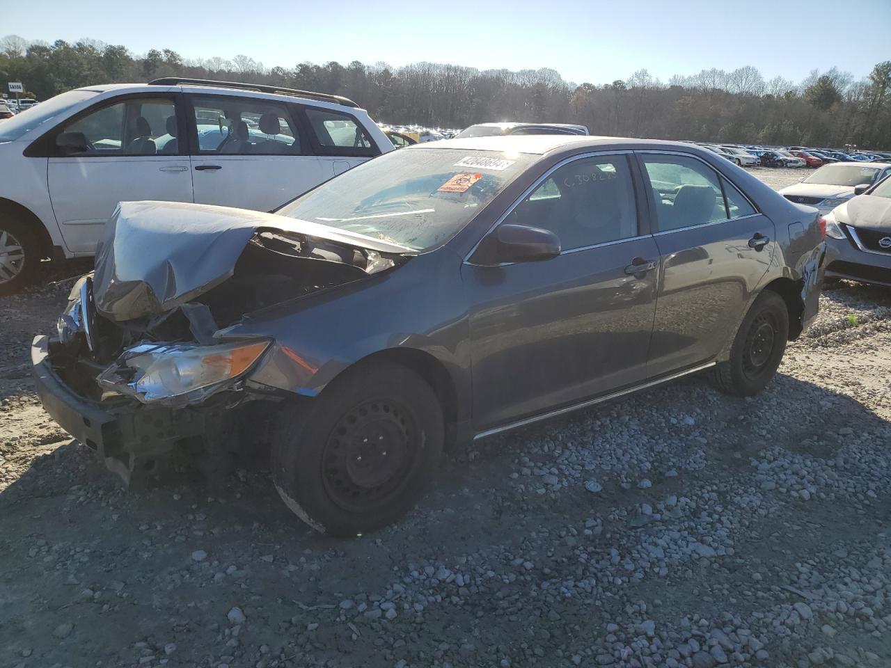 2013 TOYOTA CAMRY L