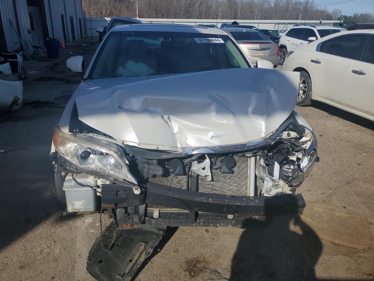 2011 TOYOTA AVALON BAS - Фото 5