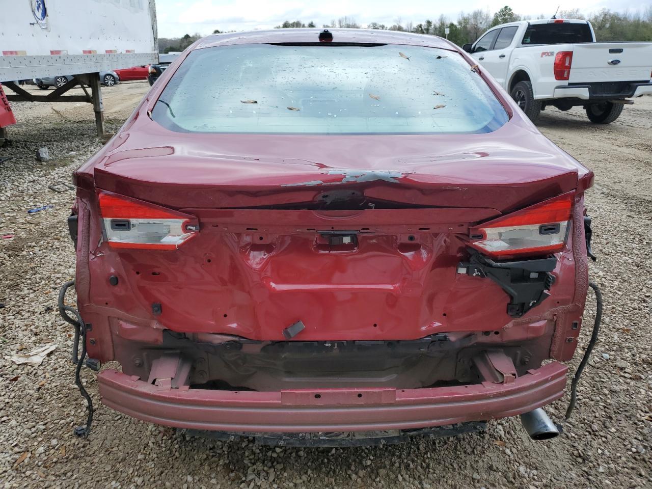 2017 FORD FUSION SE - Фото 6
